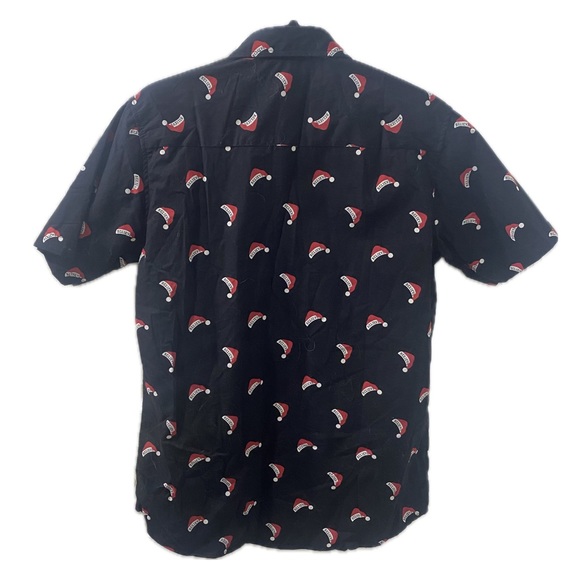 Rugby University Black Button Down Short Sleeve Santa Hat Shirt - Men’s Medium - Picture 2 of 3